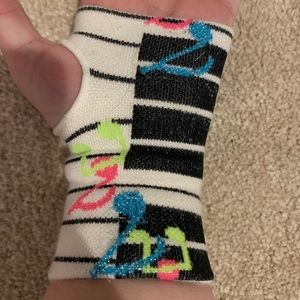 Musical/piano hand covers/warmers